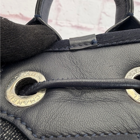 Chanel Deauville Large Navy Denim Canvas Drawstring Backpack - Picture 9 of 15